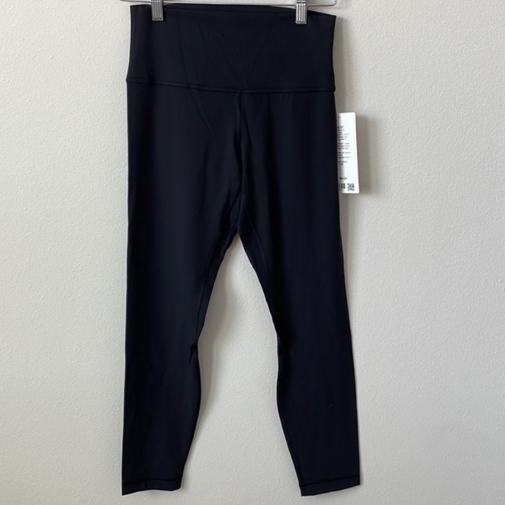 NWT 🍋 Lululemon 🍋 Align 25"  Black Size 4